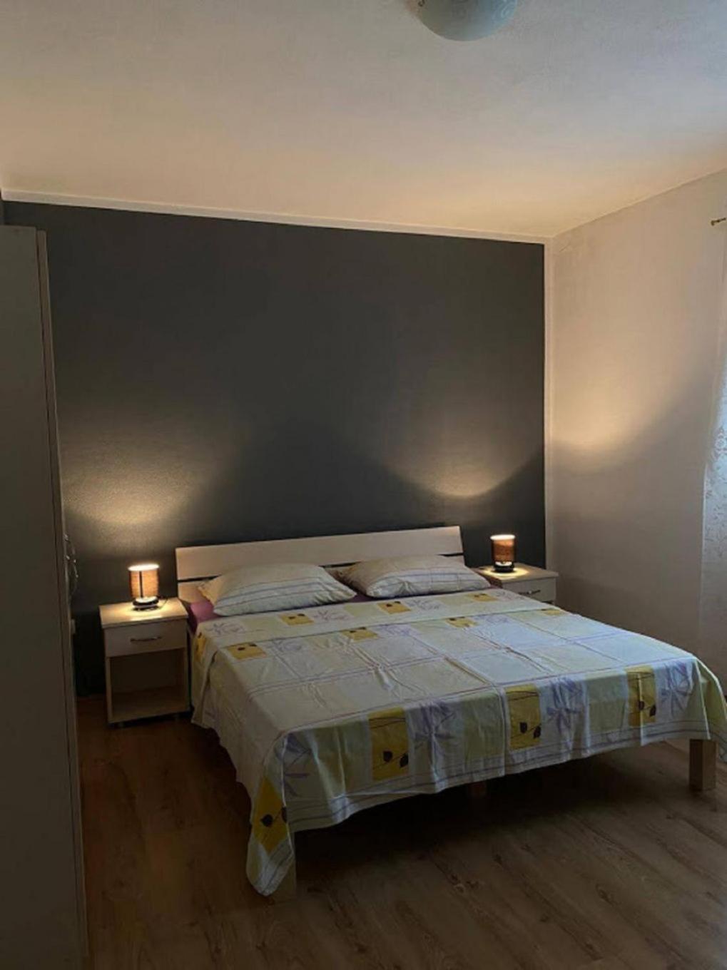 Apartments Domagoj - On The Beach Lukovo Sugarje Luaran gambar