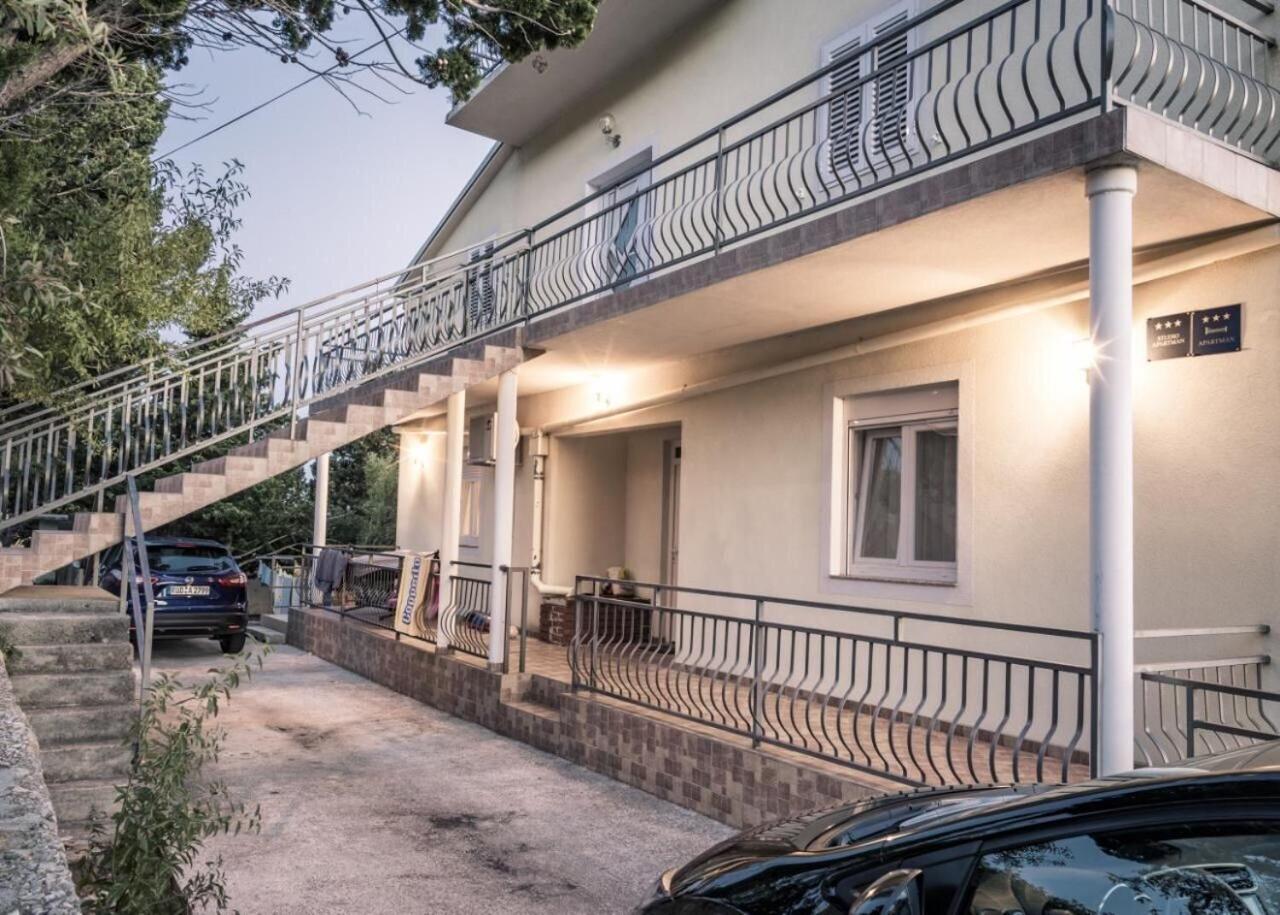 Apartments Domagoj - On The Beach Lukovo Sugarje Luaran gambar